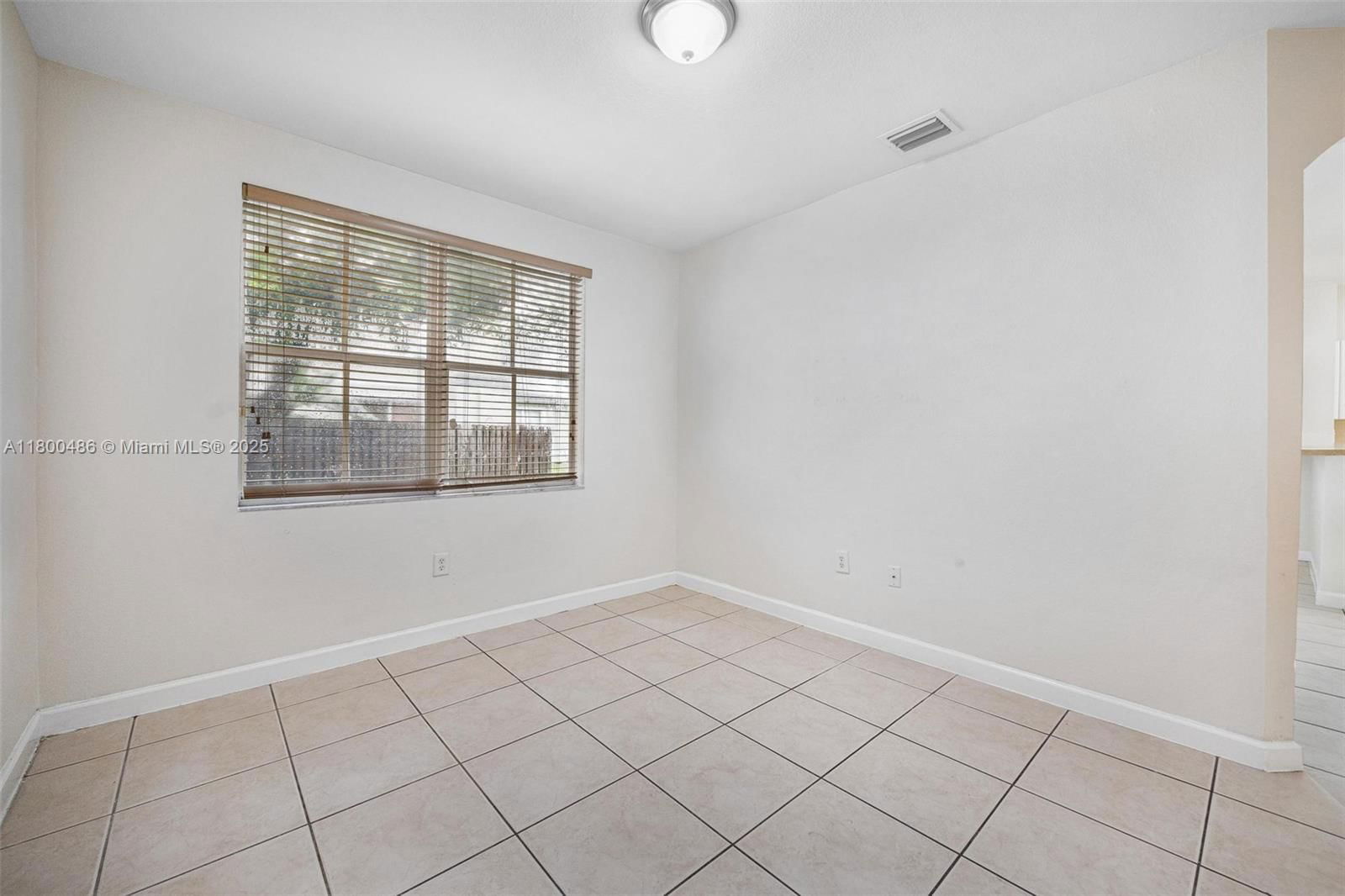 Real estate property located at 2884 2nd Dr #3, Miami-dade, Fiji Condo No 2, Homestead, FL