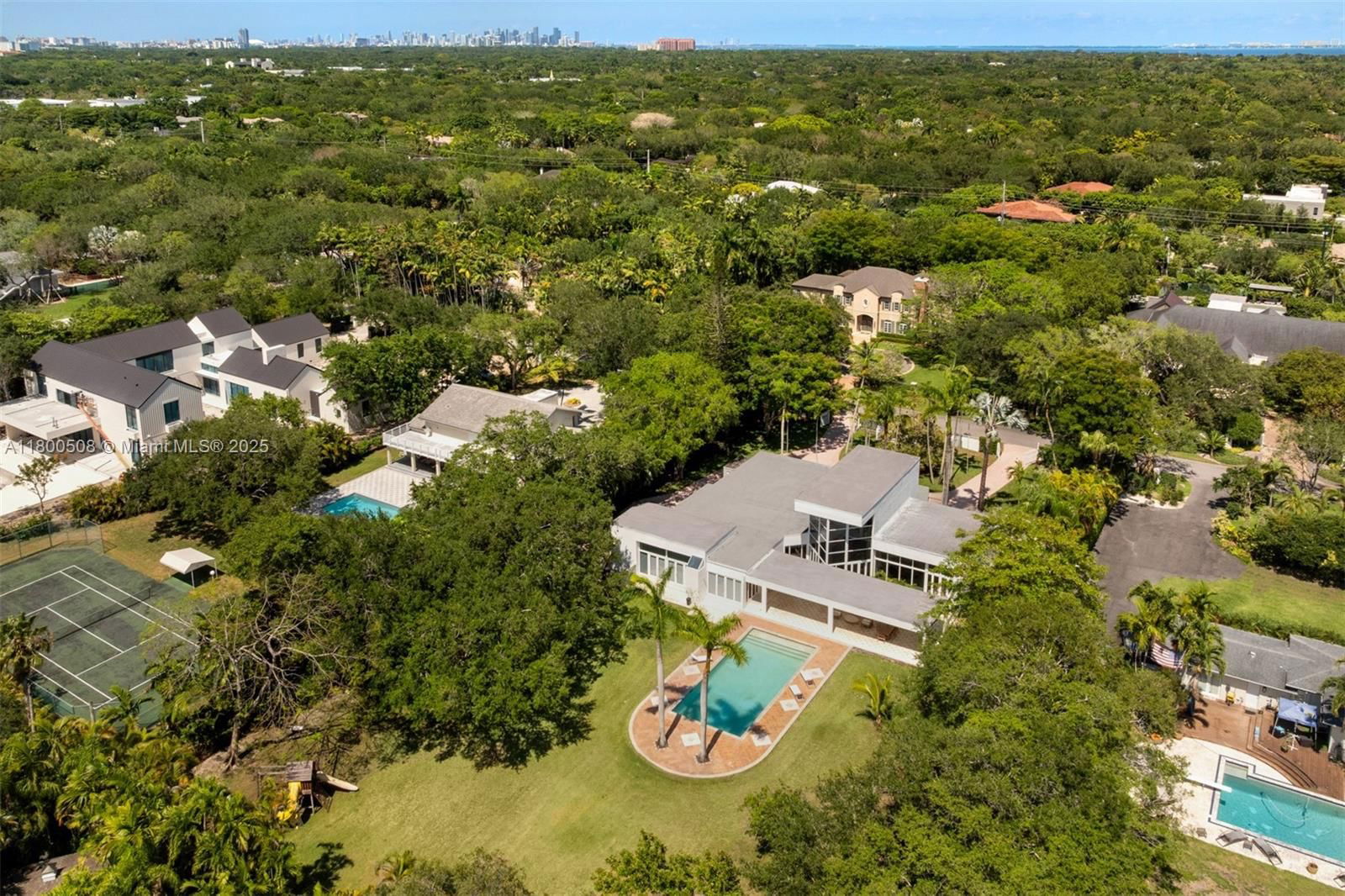 Real estate property located at 9500 60th Ct, Miami-dade, Unplatted, Pinecrest, FL