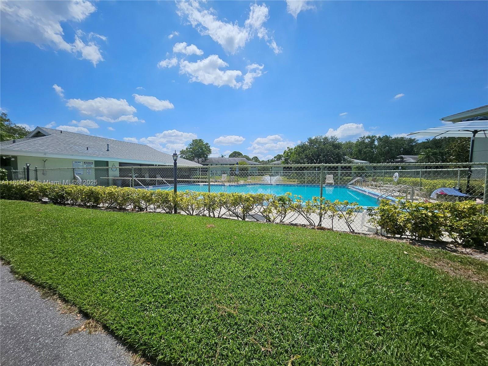 Real estate property located at 1301 Sabal Ridge Cir G, Palm Beach, Sabal Ridge Condo, Palm Beach Gardens, FL