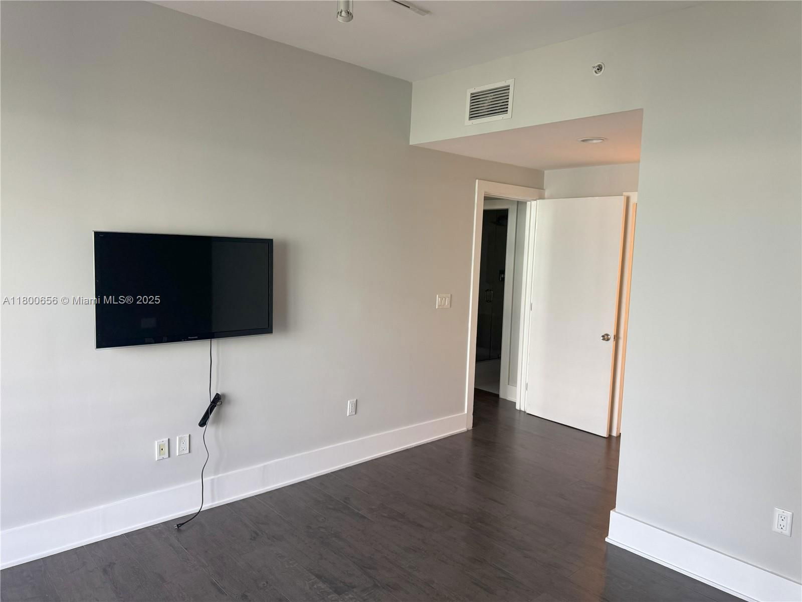 Real estate property located at 5970 Indian Creek Dr PH-3, Miami-dade, Nautica Condo, Miami Beach, FL