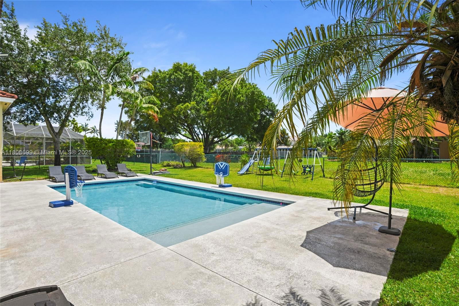 Real estate property located at 2905 Fairways Dr, Miami-dade, Fairways At Keys Gate, Homestead, FL