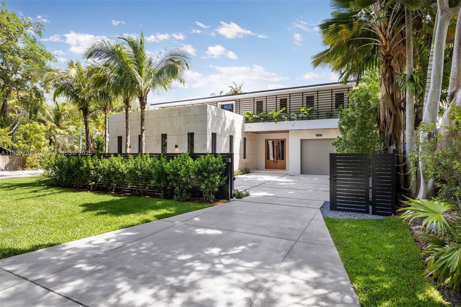 Real estate property located at 2905 Washington St, Miami-dade, Resub Of, Miami, FL