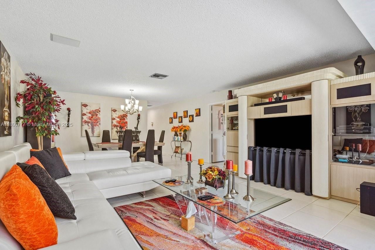 Real estate property located at 1621 20th Ave #203, Palm Beach, Pines Of Delray North Con, Delray Beach, FL
