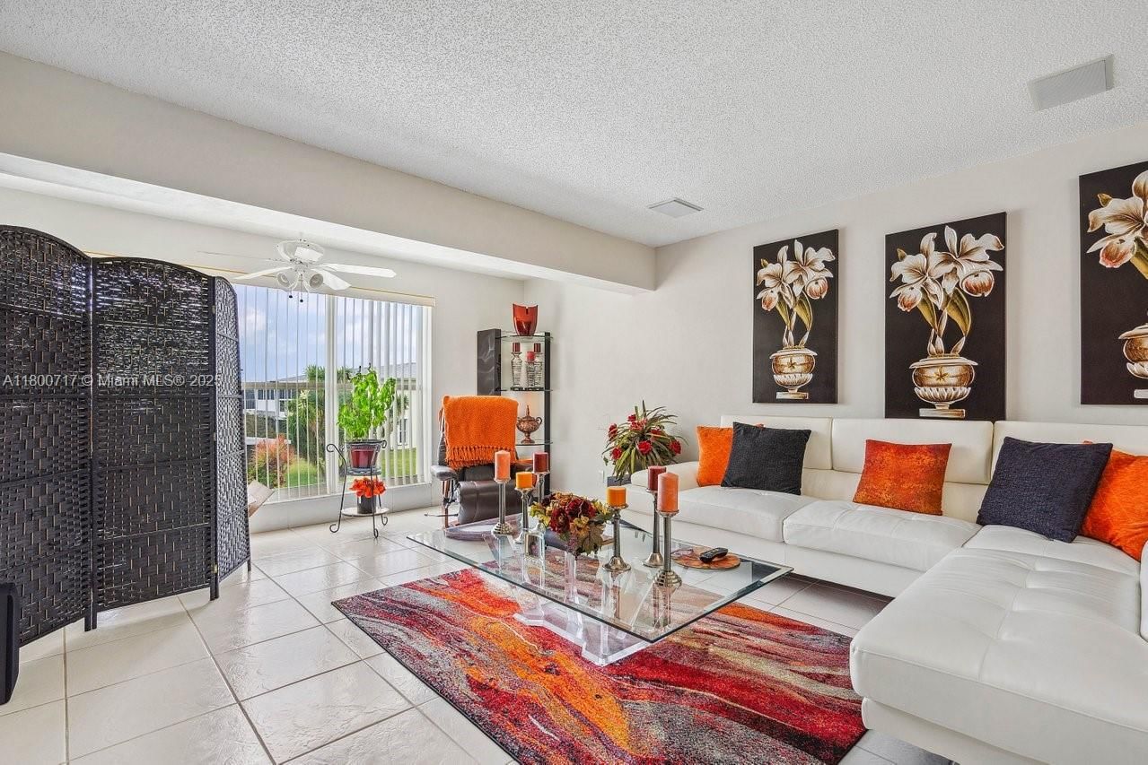 Real estate property located at 1621 20th Ave #203, Palm Beach, Pines Of Delray North Con, Delray Beach, FL