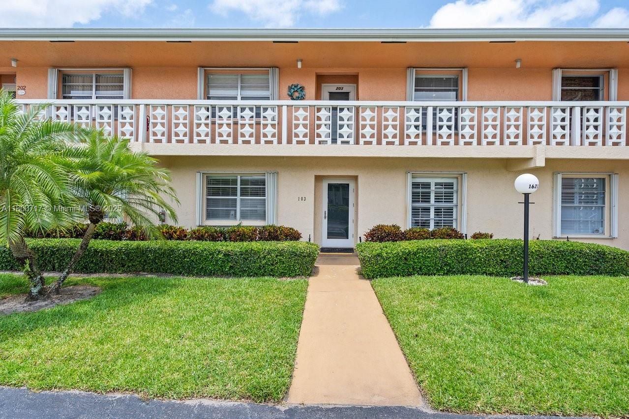 Real estate property located at 1621 20th Ave #203, Palm Beach, Pines Of Delray North Con, Delray Beach, FL