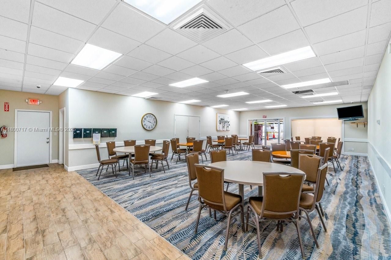 Real estate property located at 1621 20th Ave #203, Palm Beach, Pines Of Delray North Con, Delray Beach, FL