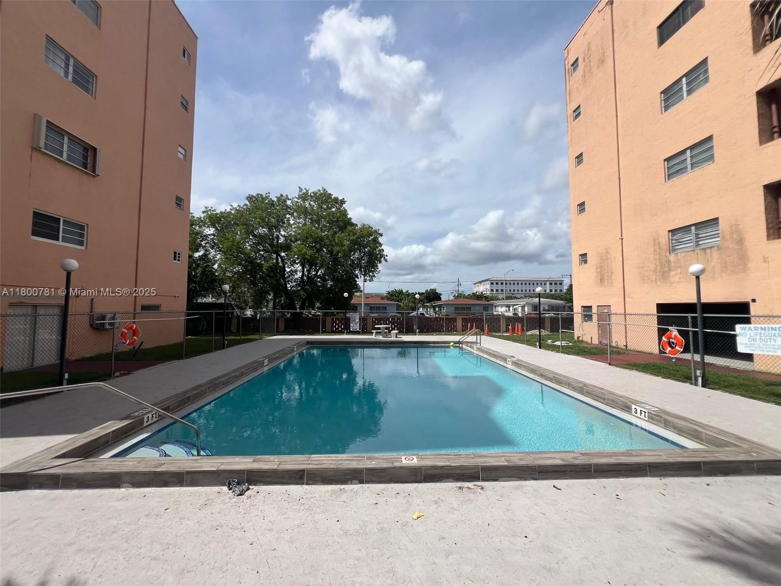 Real estate property located at 460 23rd St #118, Miami-dade, Golden Gate Condo Phase I, Hialeah, FL