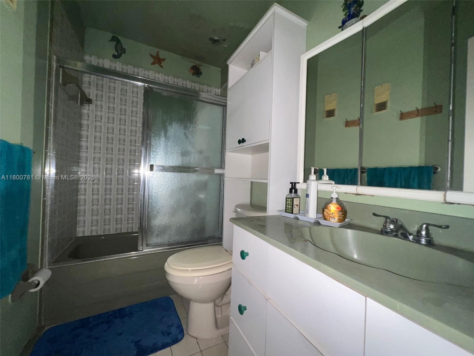 Real estate property located at 460 23rd St #118, Miami-dade, Golden Gate Condo Phase I, Hialeah, FL