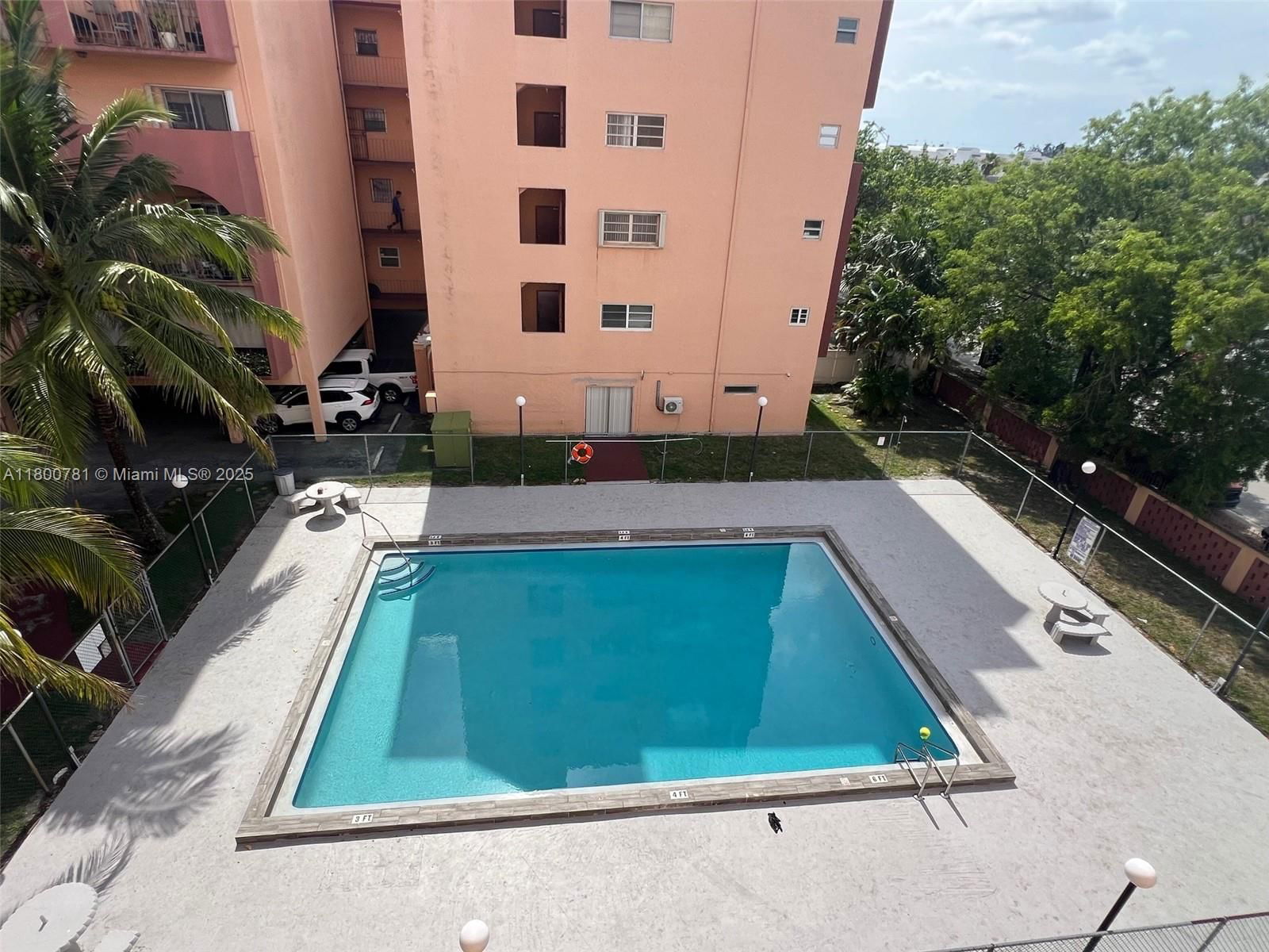 Real estate property located at 460 23rd St #118, Miami-dade, Golden Gate Condo Phase I, Hialeah, FL