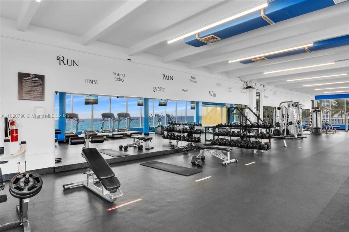 Real estate property located at 5401 Collins Ave #428, Miami-dade, The Carriage House Condo, Miami Beach, FL