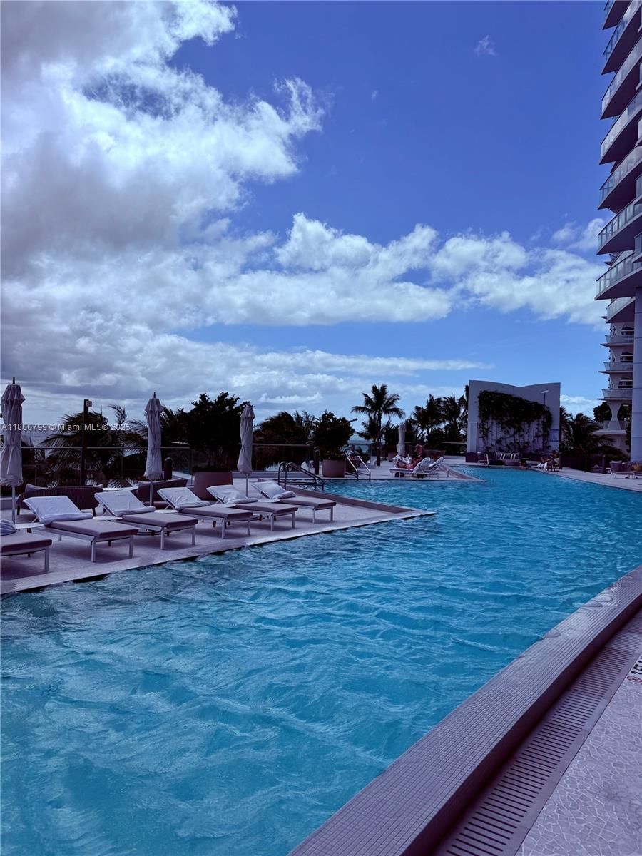 Real estate property located at 17001 Collins Ave #3005, Miami-dade, Jade Beach Condo, Sunny Isles Beach, FL