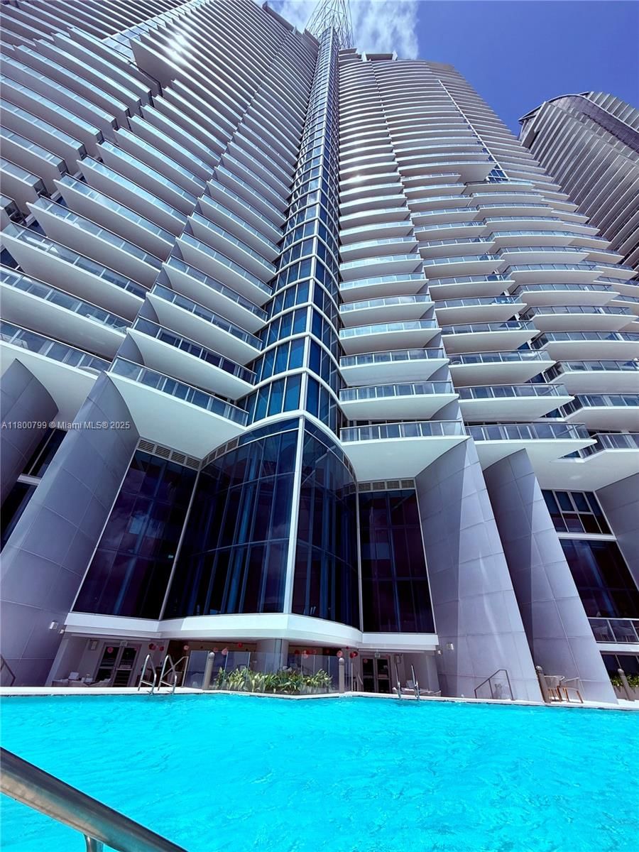 Real estate property located at 17001 Collins Ave #3005, Miami-dade, Jade Beach Condo, Sunny Isles Beach, FL