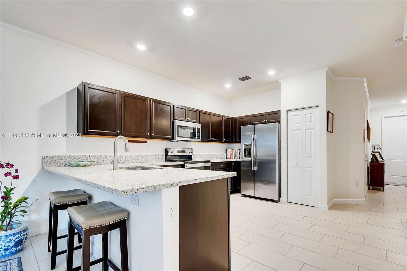 Real estate property located at 15073 119th Ln, Miami-dade, Garden Estates At Hammock, Miami, FL