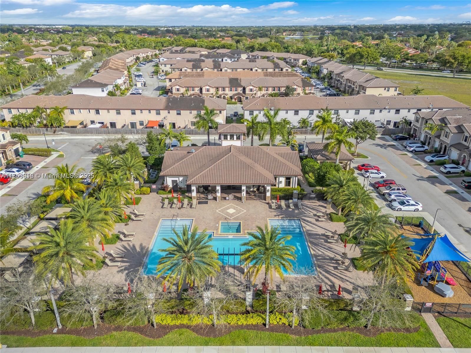 Real estate property located at 15073 119th Ln, Miami-dade, Garden Estates At Hammock, Miami, FL