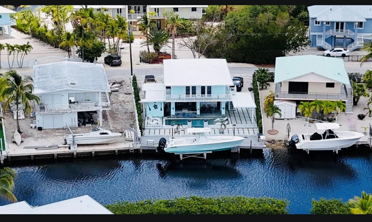 Real estate property located at 157 La Paloma Rd, Monroe, Winston Waterways No 2, Key Largo, FL