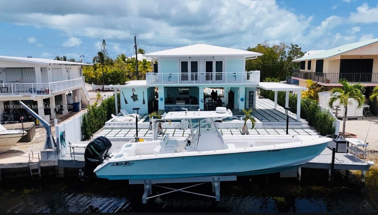 Real estate property located at 157 La Paloma Rd, Monroe, Winston Waterways No 2, Key Largo, FL