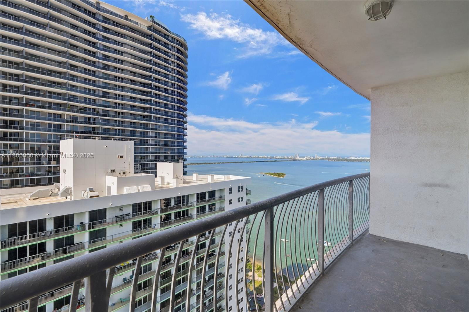 Real estate property located at 1750 Bayshore Dr #4007, Miami-dade, Opera Tower Condo, Miami, FL