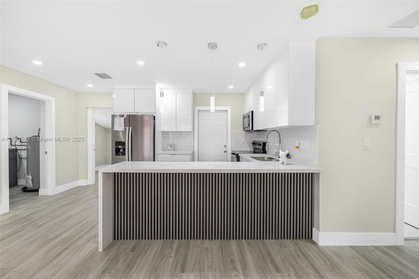 Real estate property located at 6741 27th Ct, Broward, Miramar Sec 3, Miramar, FL