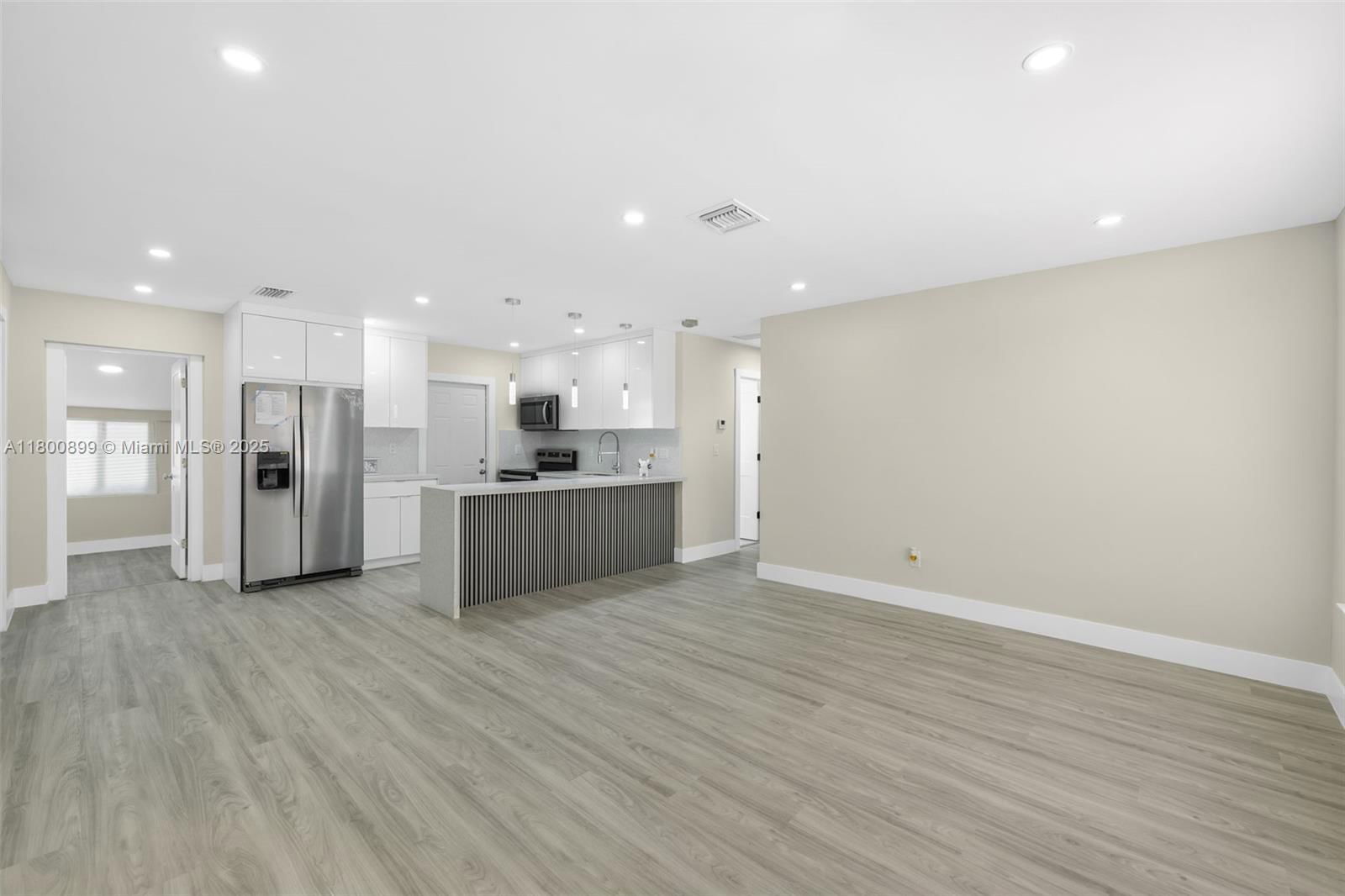 Real estate property located at 6741 27th Ct, Broward, Miramar Sec 3, Miramar, FL
