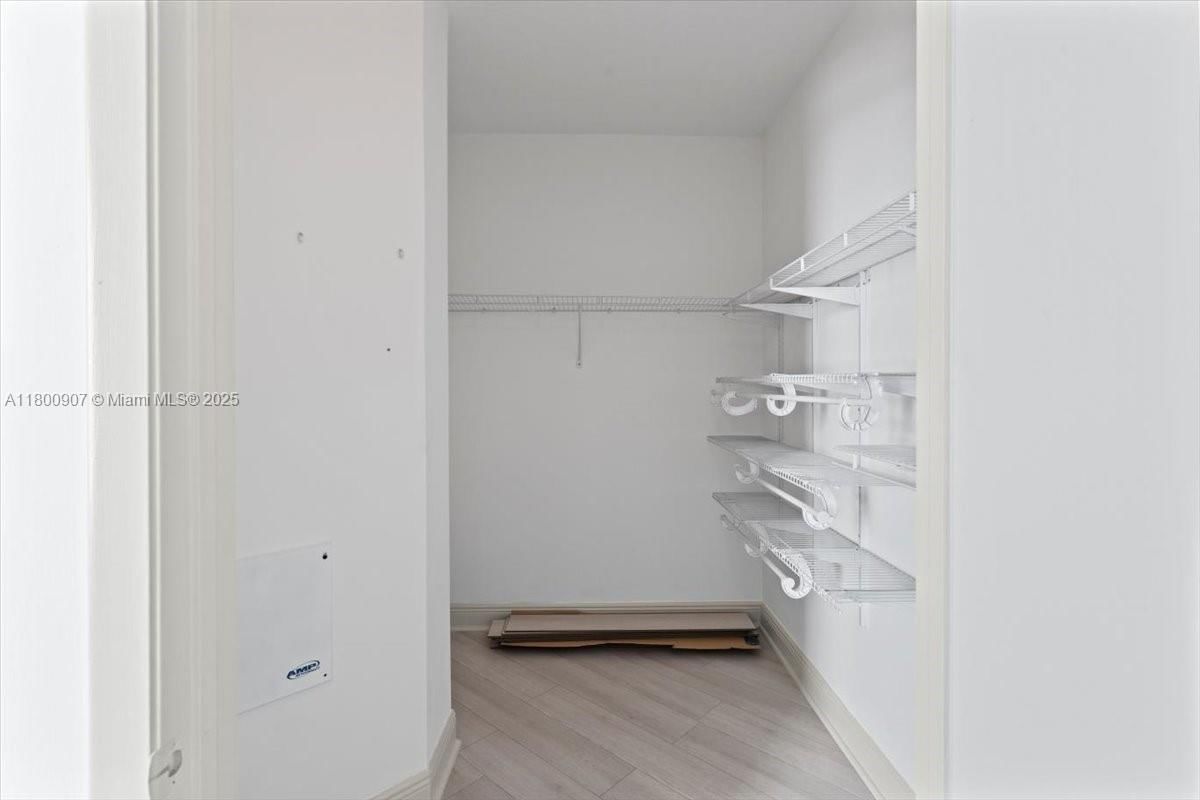Real estate property located at 1900 Bayshore Dr #1810, Miami-dade, Quantum On The Bay Condo, Miami, FL