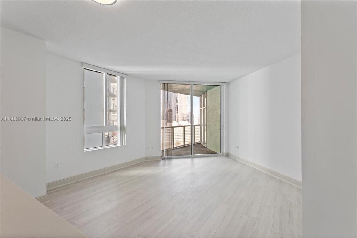 Real estate property located at 1900 Bayshore Dr #1810, Miami-dade, Quantum On The Bay Condo, Miami, FL