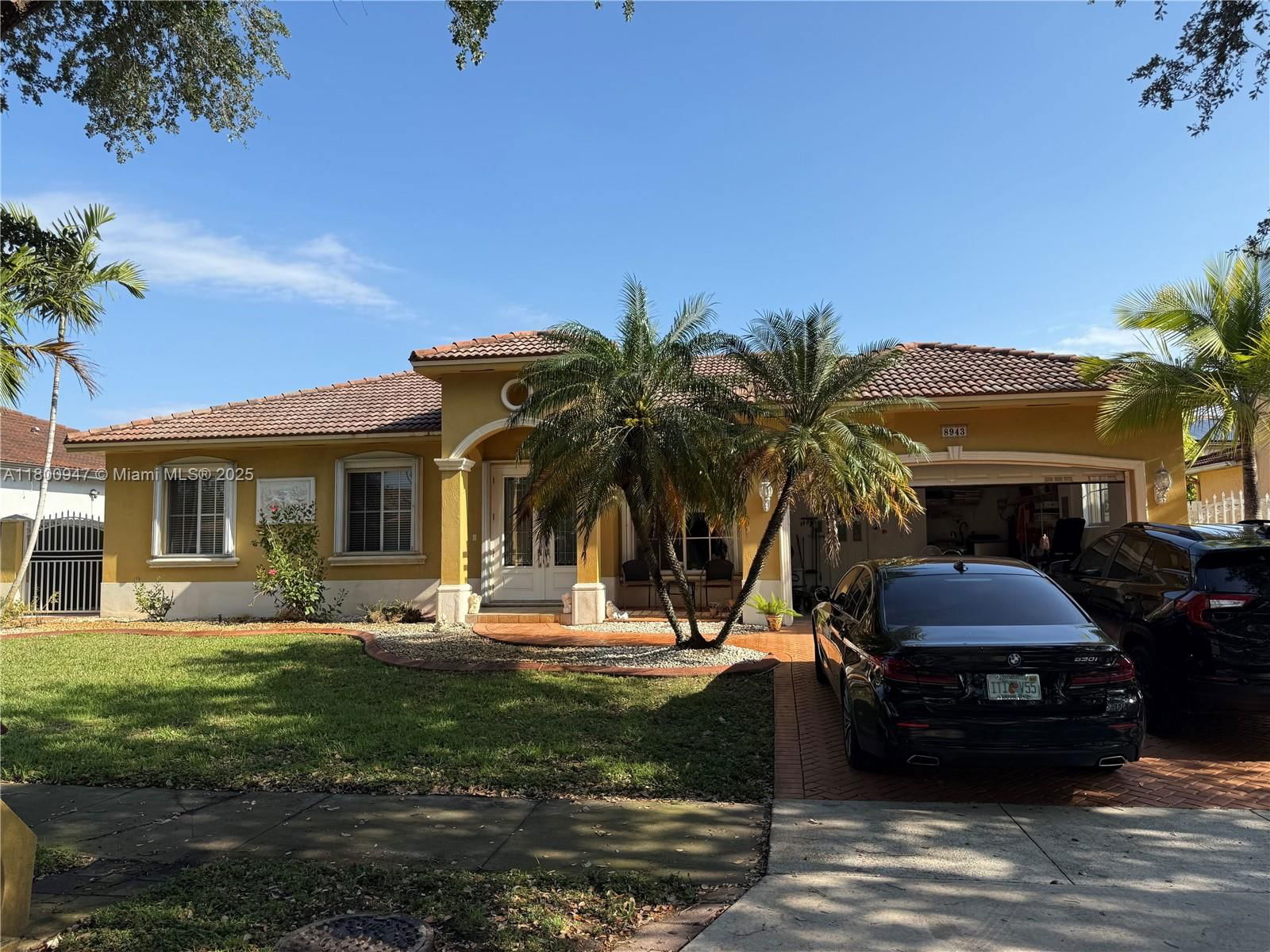 Real estate property located at 8943 174th St, Miami-dade, West Lakes Estates Sub, Hialeah, FL