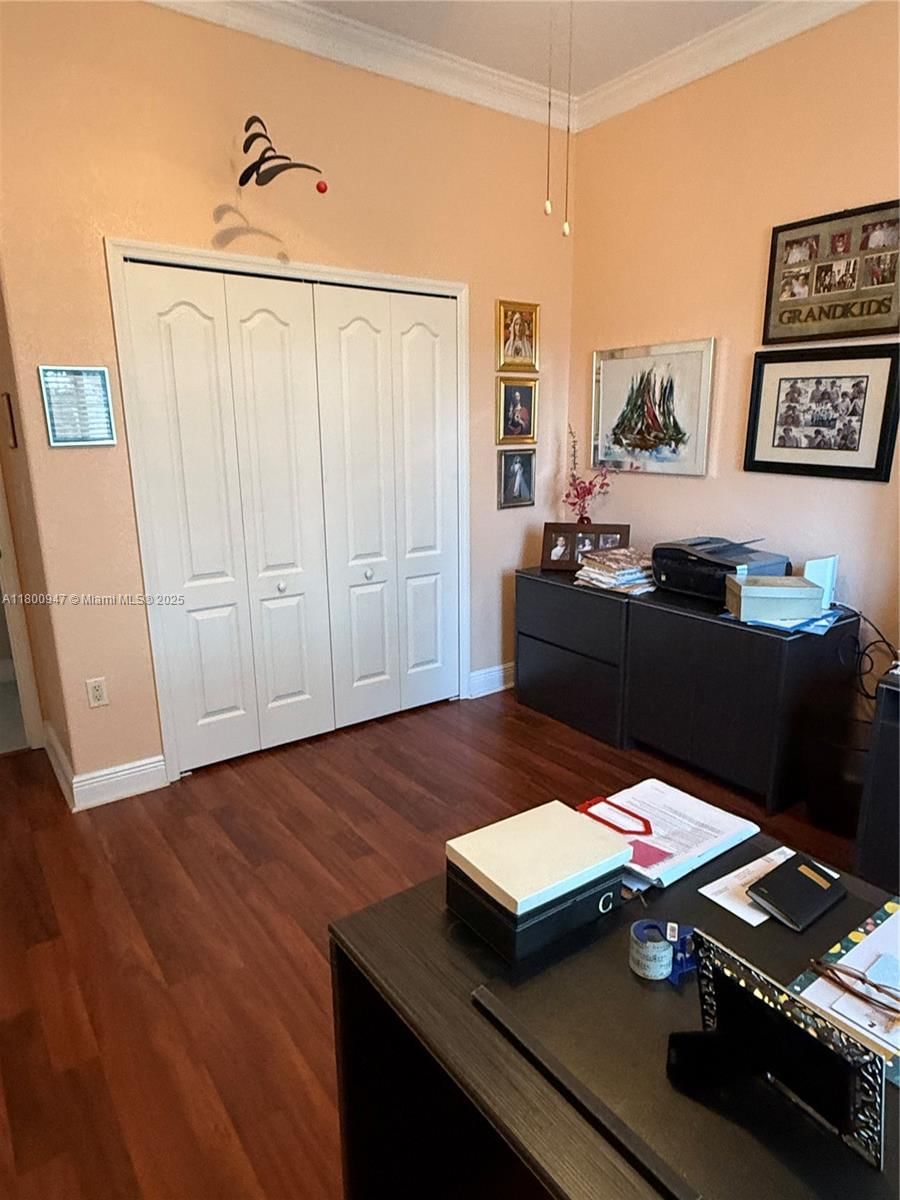 Real estate property located at 8943 174th St, Miami-dade, West Lakes Estates Sub, Hialeah, FL