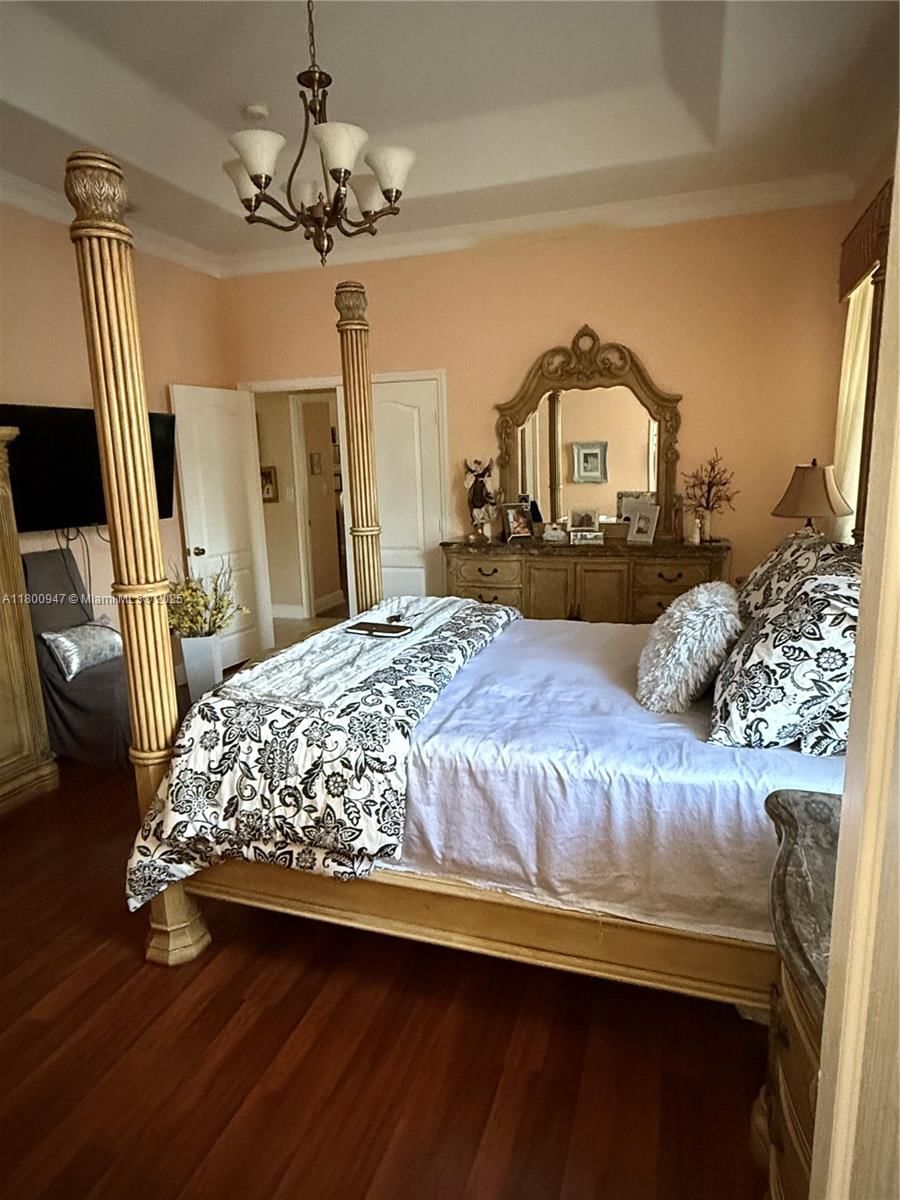 Real estate property located at 8943 174th St, Miami-dade, West Lakes Estates Sub, Hialeah, FL