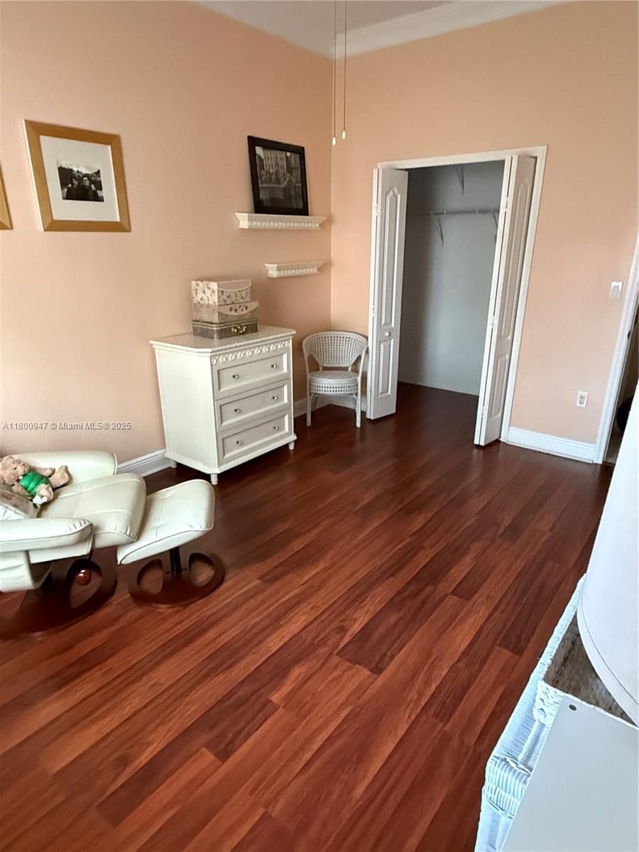 Real estate property located at 8943 174th St, Miami-dade, West Lakes Estates Sub, Hialeah, FL