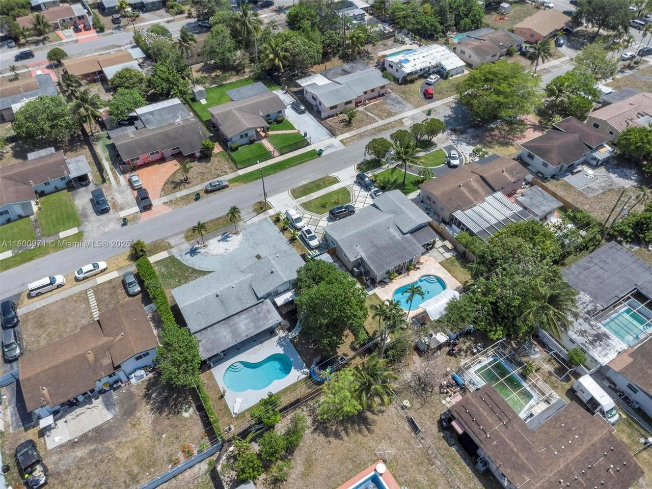 Real estate property located at 1371 198th St, Miami-dade, Norwood 6th Add Sec 2, Miami Gardens, FL