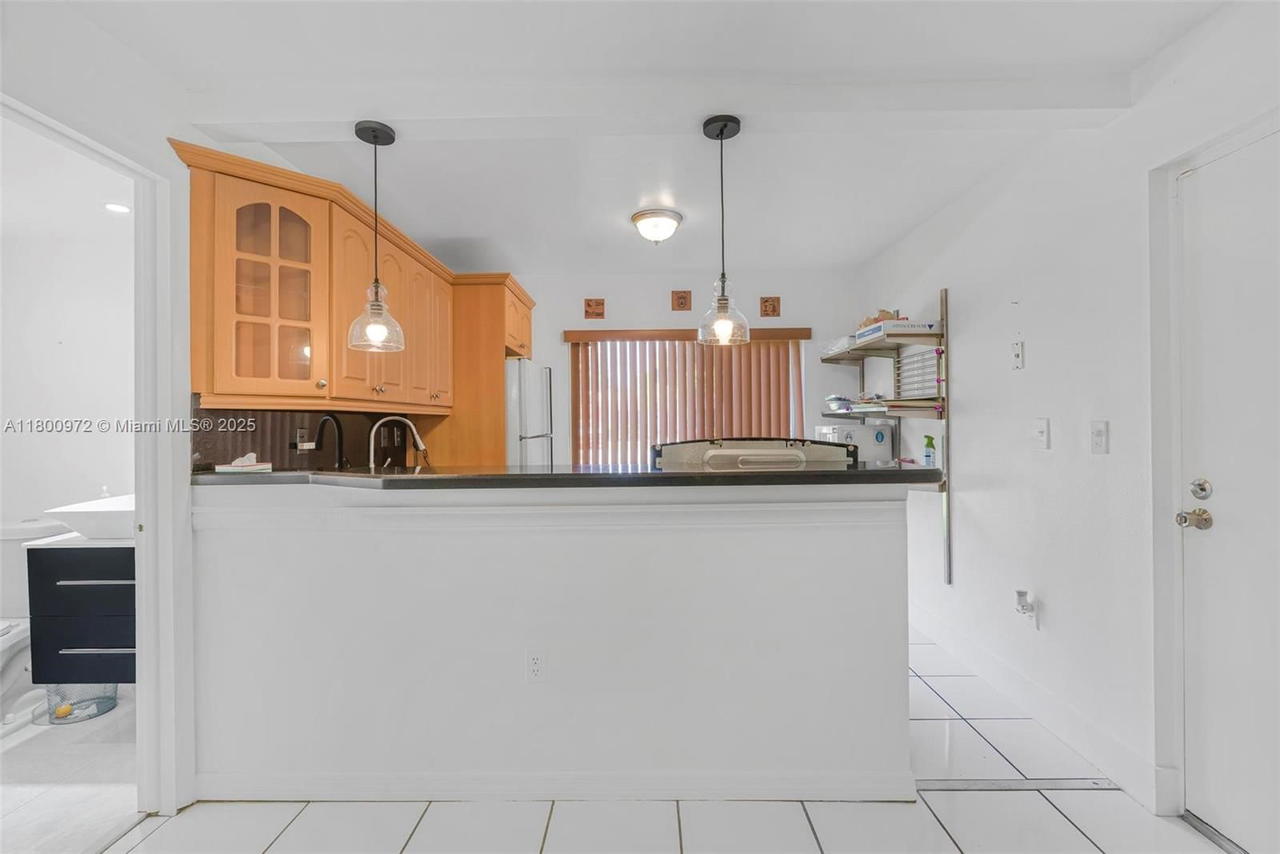 Real estate property located at 8713 4th Ave Rd #8713, Miami-dade, Shores Villas Condo Bldg, Miami Shores, FL