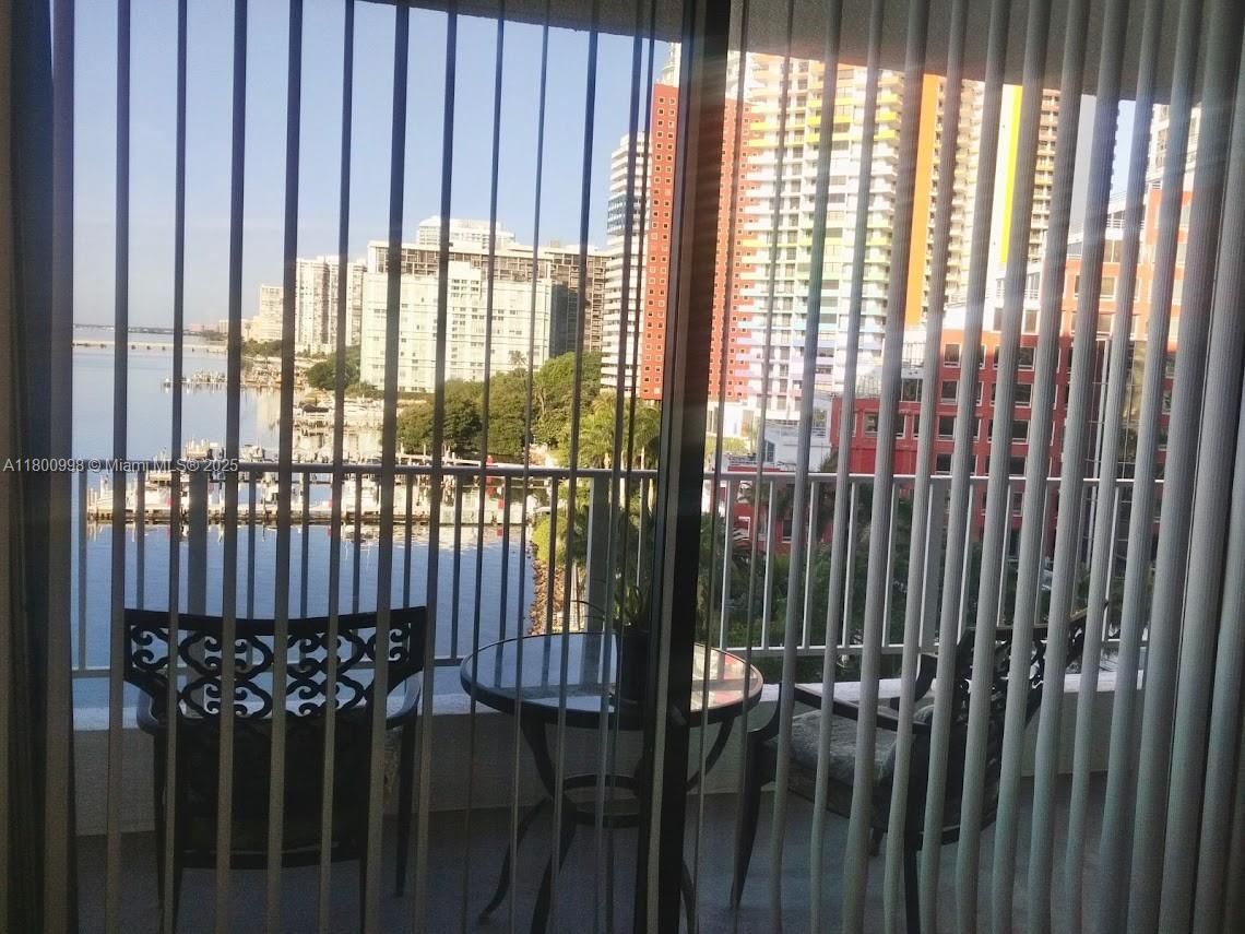 Real estate property located at 200 15th Rd #9B, Miami-dade, Brickell Harbour Condo, Miami, FL