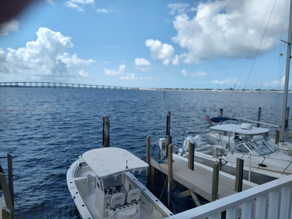 Real estate property located at 200 15th Rd #9B, Miami-dade, Brickell Harbour Condo, Miami, FL