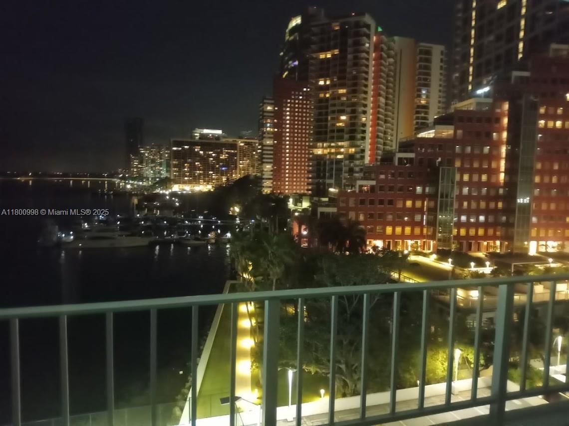 Real estate property located at 200 15th Rd #9B, Miami-dade, Brickell Harbour Condo, Miami, FL