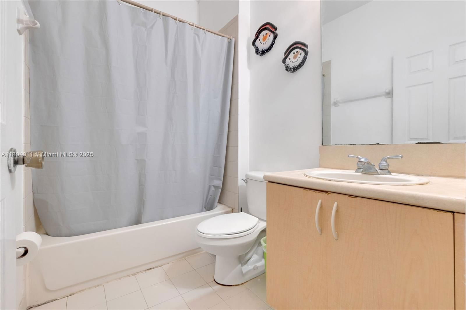 Real estate property located at 461 21st Ter, Miami-dade, Portofino Villas West, Homestead, FL