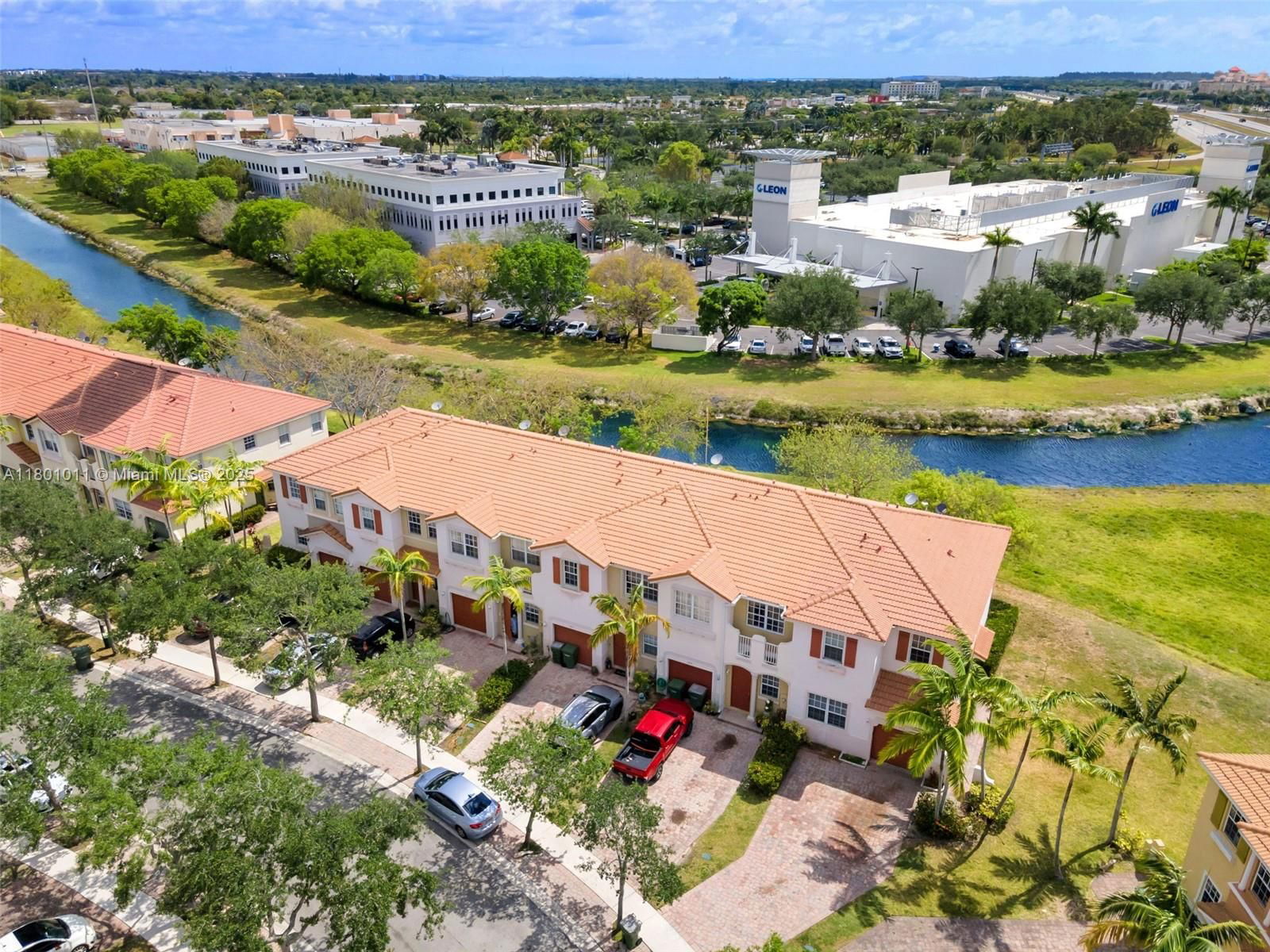 Real estate property located at 461 21st Ter, Miami-dade, Portofino Villas West, Homestead, FL