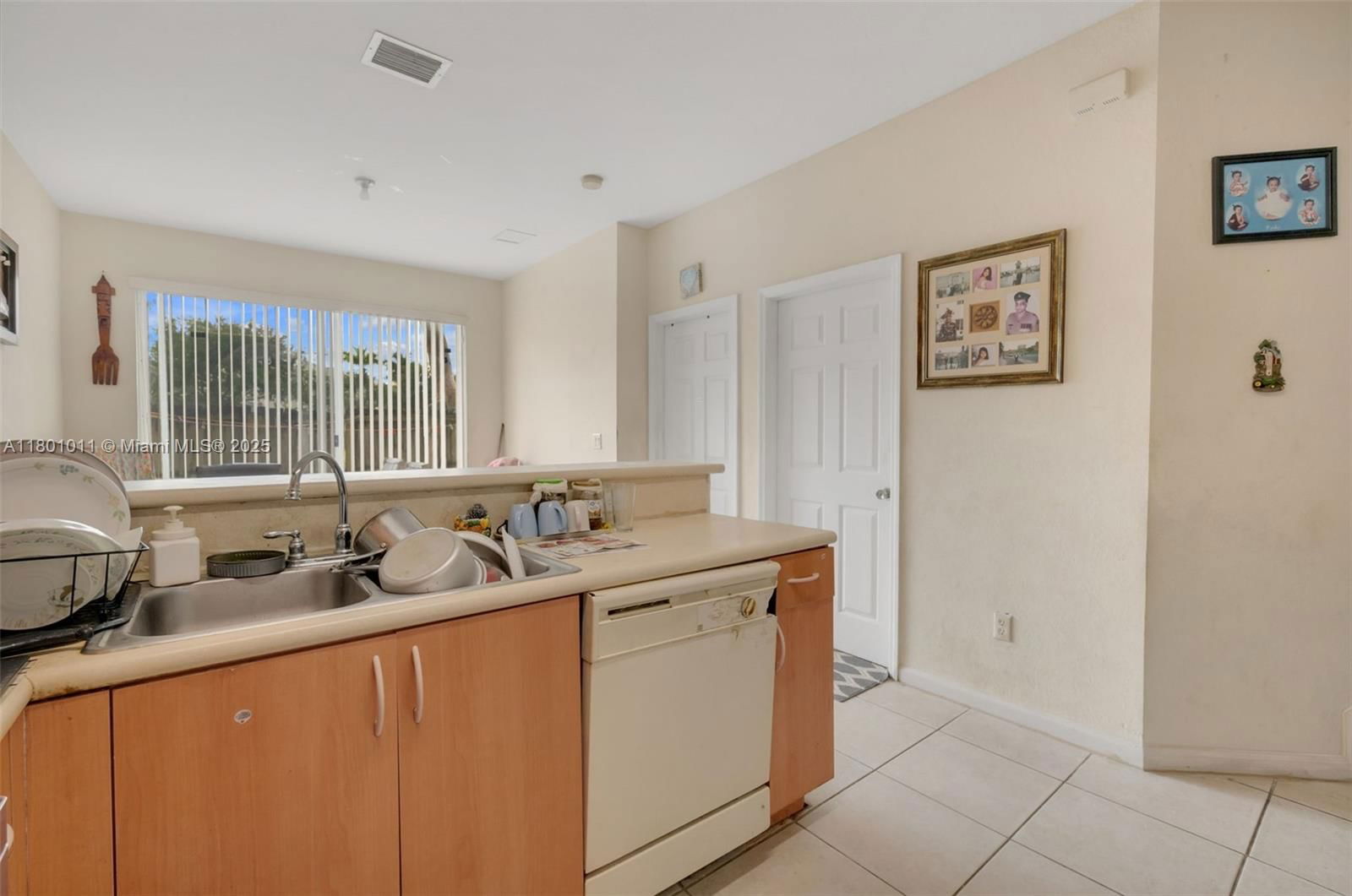 Real estate property located at 461 21st Ter, Miami-dade, Portofino Villas West, Homestead, FL