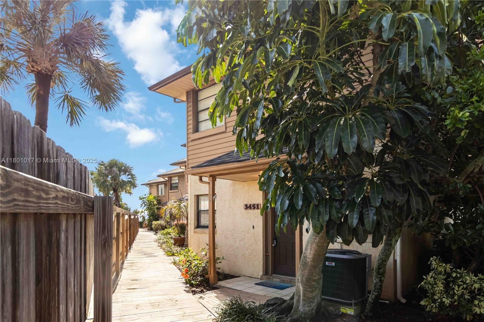 Real estate property located at 3451 Washington, Brevard, Simonsen Townhouses, Titusville, FL
