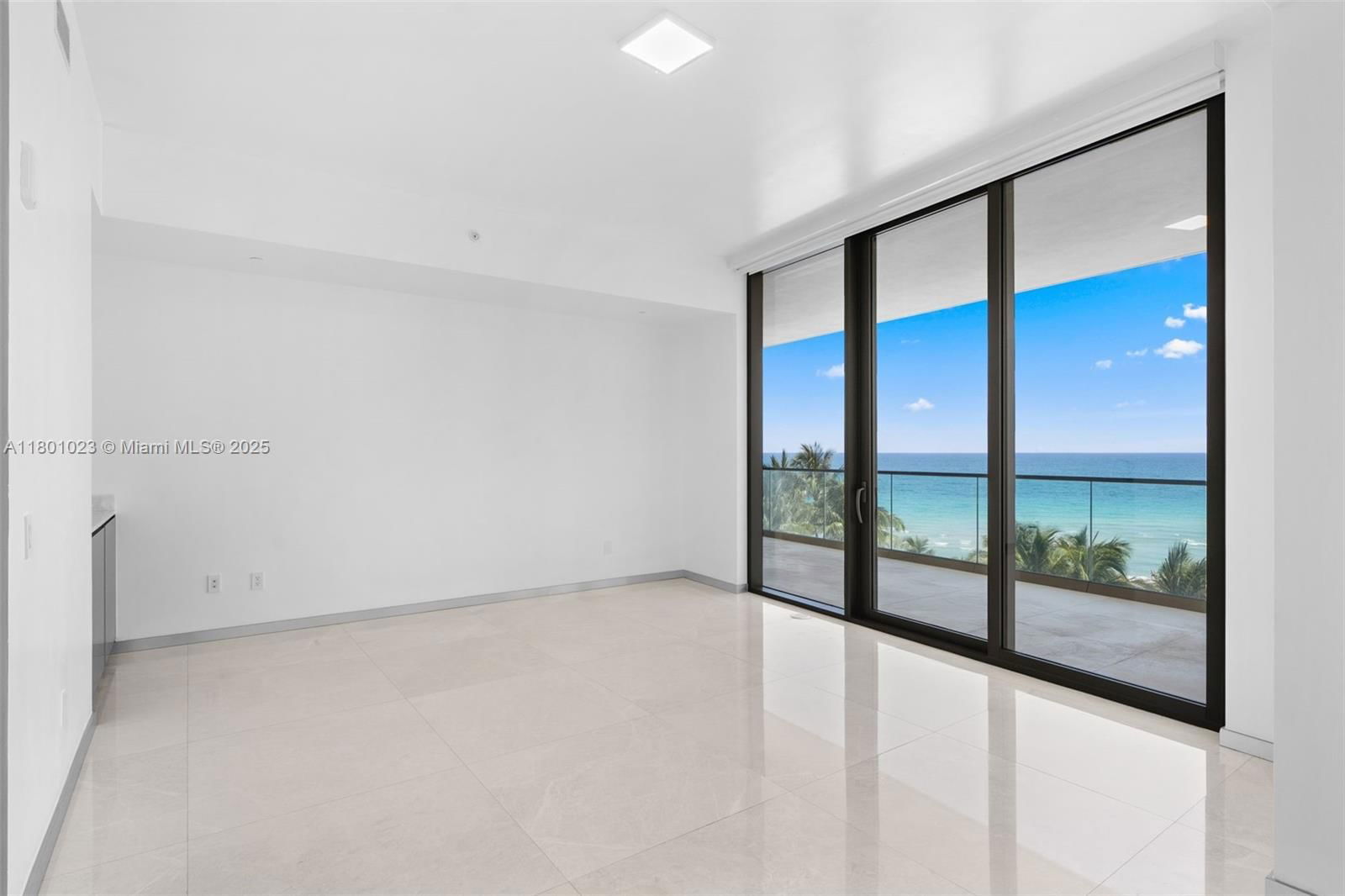 Real estate property located at 18975 Collins Ave #404, Miami-dade, 18975 Collins Condo, Sunny Isles Beach, FL