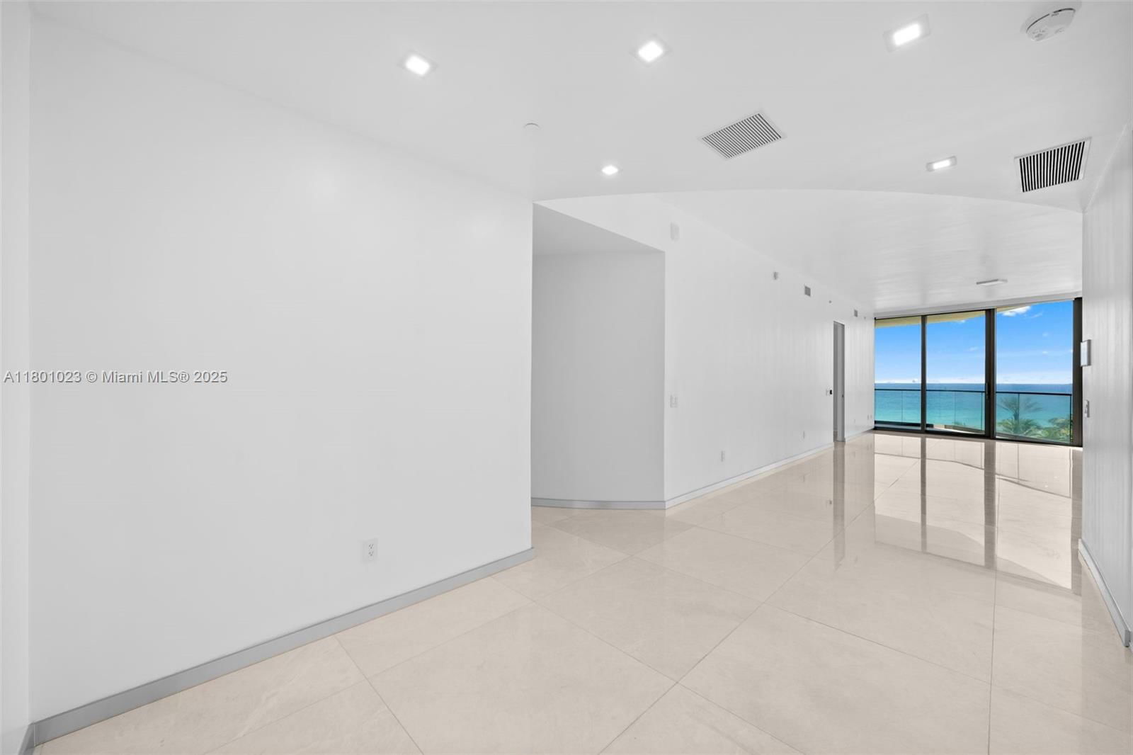 Real estate property located at 18975 Collins Ave #404, Miami-dade, 18975 Collins Condo, Sunny Isles Beach, FL