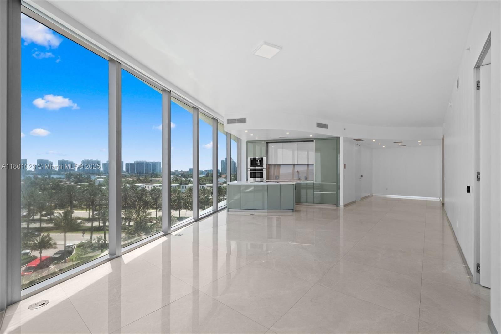 Real estate property located at 18975 Collins Ave #404, Miami-dade, 18975 Collins Condo, Sunny Isles Beach, FL