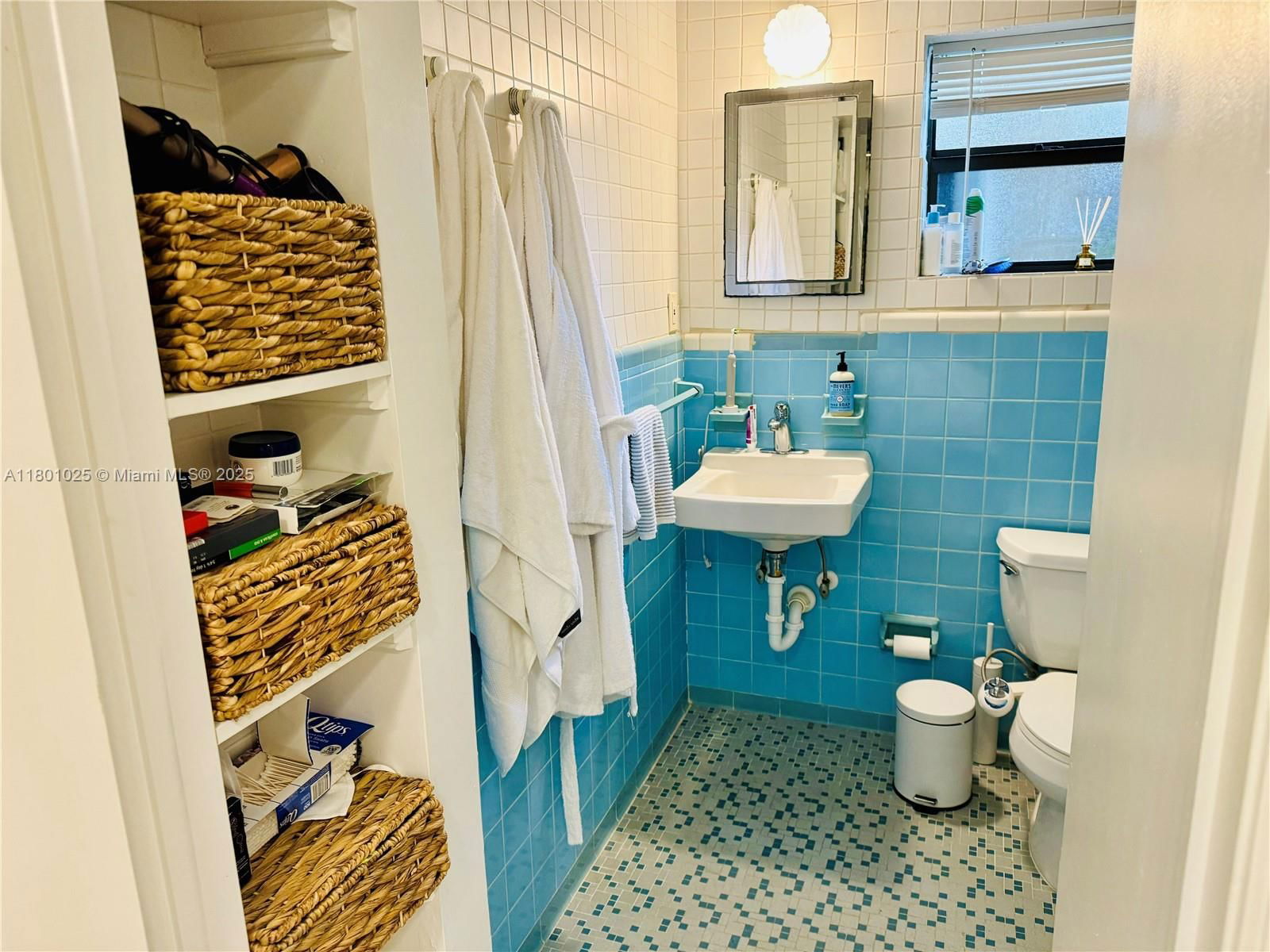 Real estate property located at 2936 30th Ct, Miami-dade, Highway Park, Coconut Grove, FL