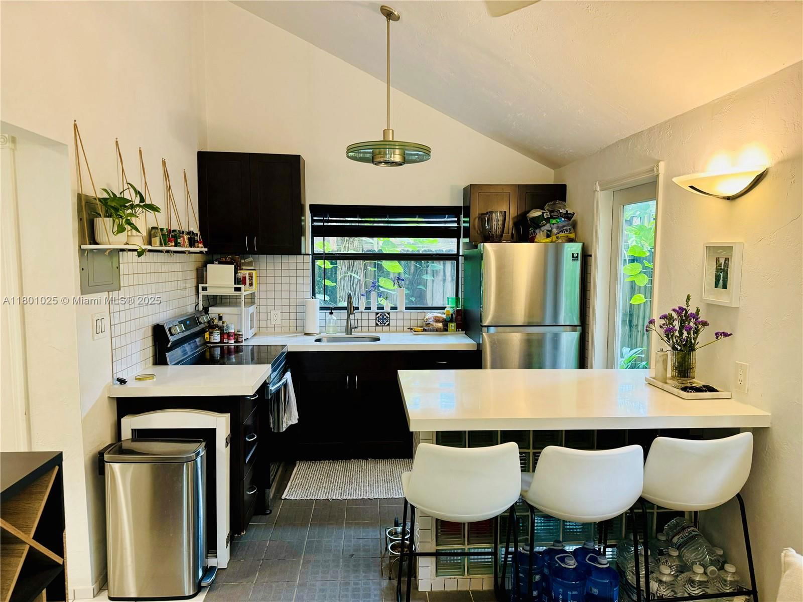 Real estate property located at 2936 30th Ct, Miami-dade, Highway Park, Coconut Grove, FL