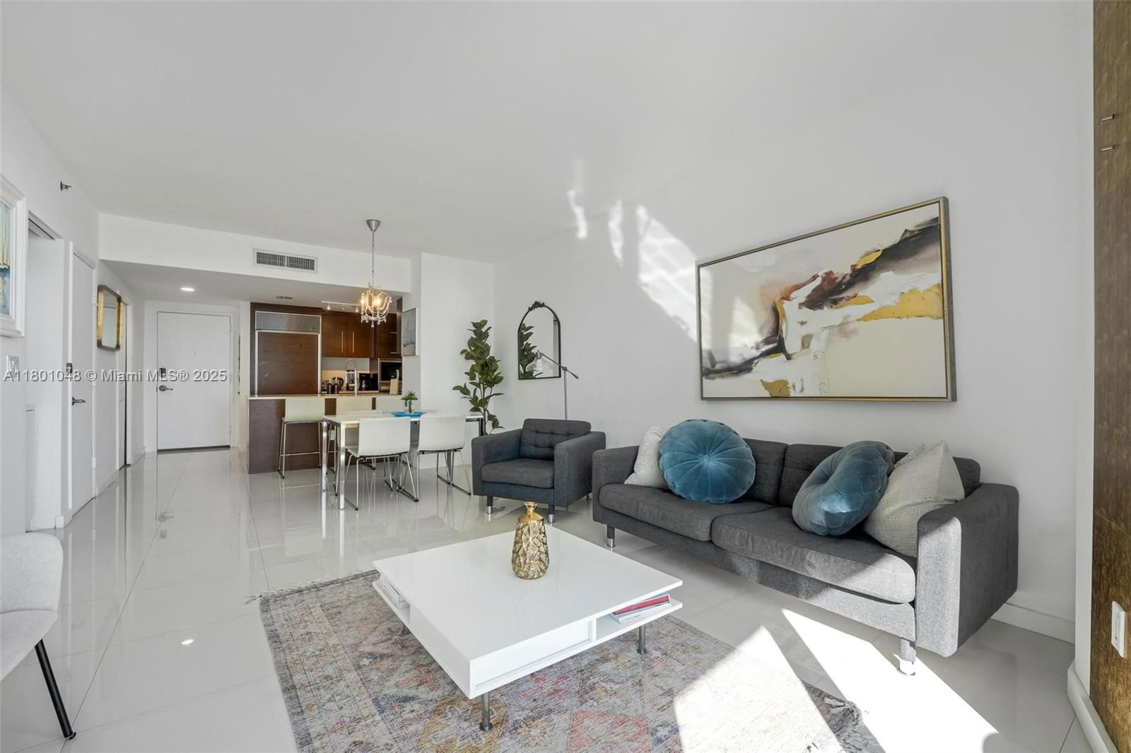 Real estate property located at 485 Brickell Ave #1609, Miami-dade, Icon Brickell Condo No 3, Miami, FL