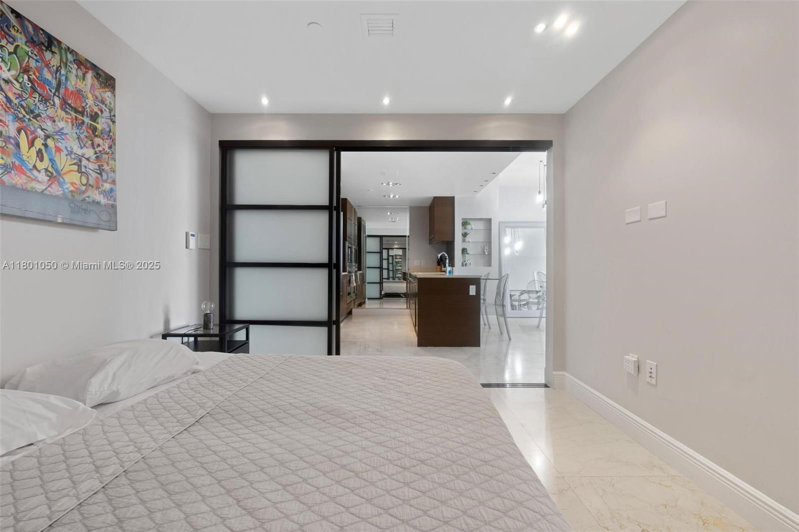 Real estate property located at 485 Brickell Ave #1909, Miami-dade, Icon Brickell Condo No 3, Miami, FL
