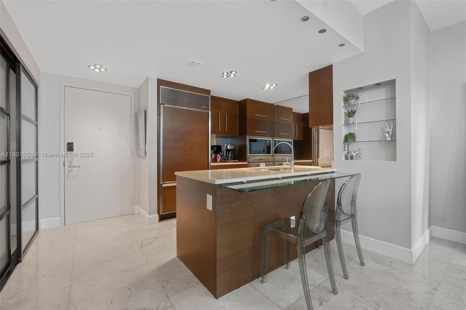 Real estate property located at 485 Brickell Ave #1909, Miami-dade, Icon Brickell Condo No 3, Miami, FL