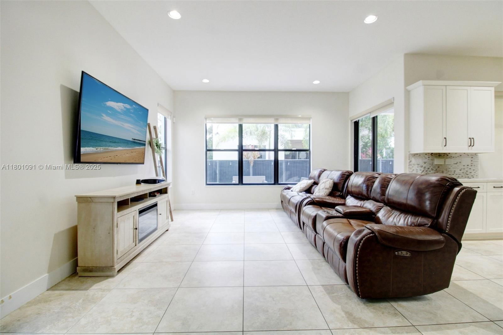 Real estate property located at 3361 97th St, Miami-dade, Bonterra, Hialeah, FL