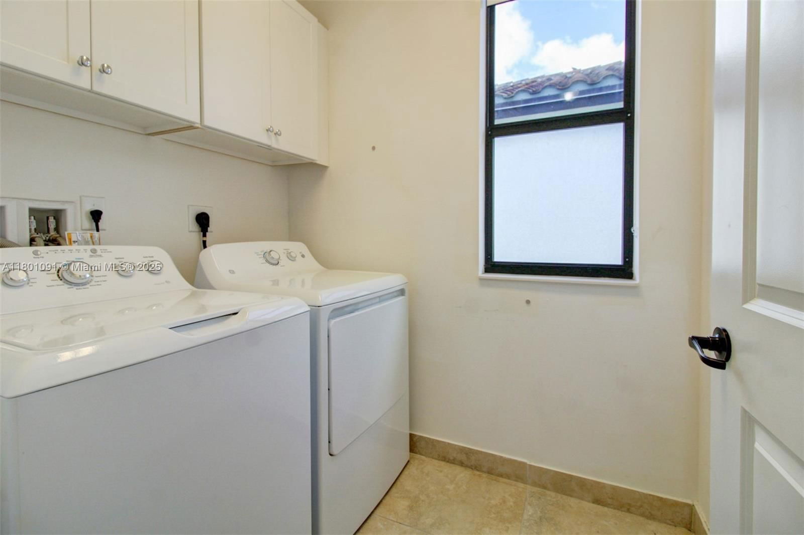 Real estate property located at 3361 97th St, Miami-dade, Bonterra, Hialeah, FL