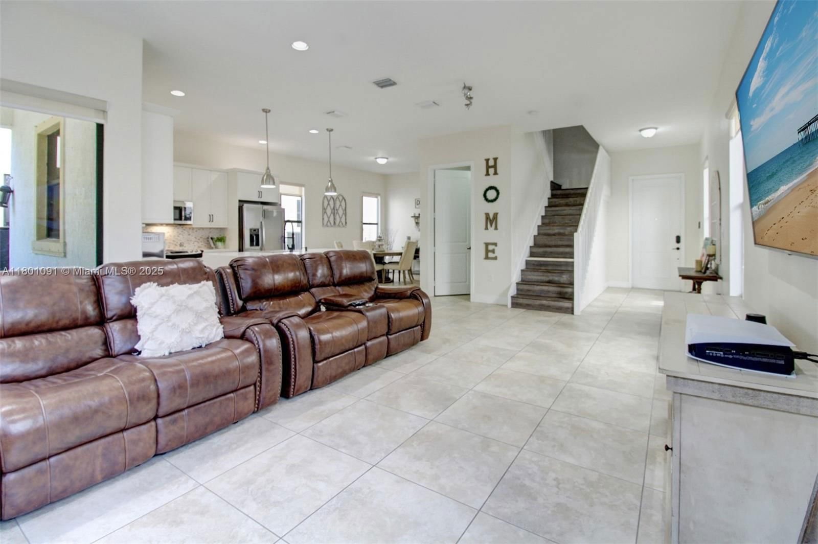 Real estate property located at 3361 97th St, Miami-dade, Bonterra, Hialeah, FL