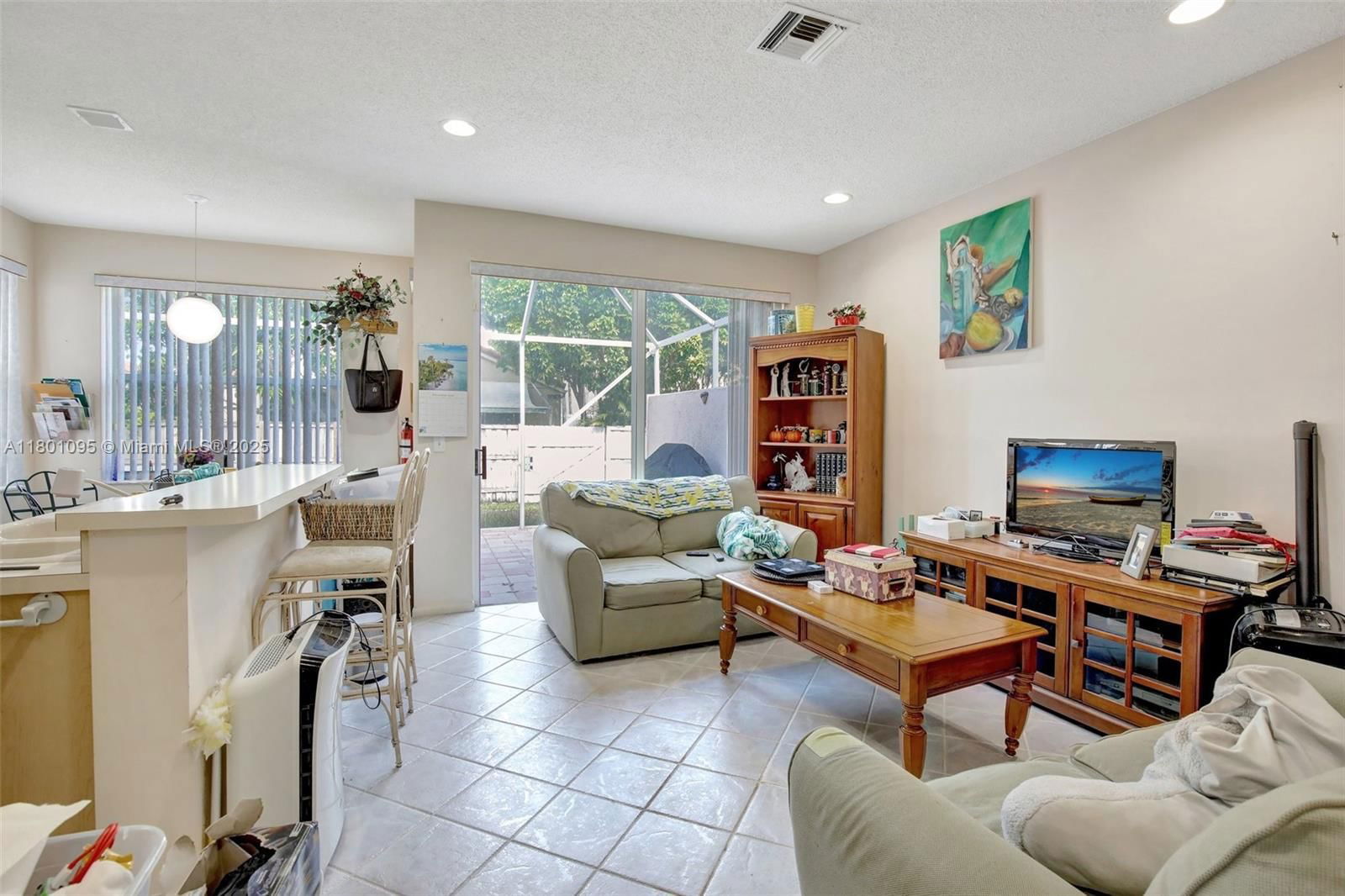 Real estate property located at 1562 157th Ave, Broward, Canary Bay At Towngate, Pembroke Pines, FL